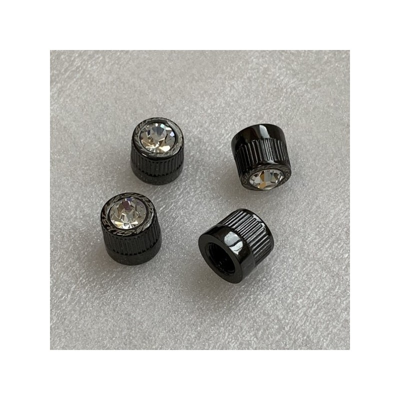 Japan Gio Silkblaze Car With Amethyst Silver Electroplated Tire Nozzle Japan Gio Silkblaze Car With Amethyst Silver Electroplated Tire Nozzle